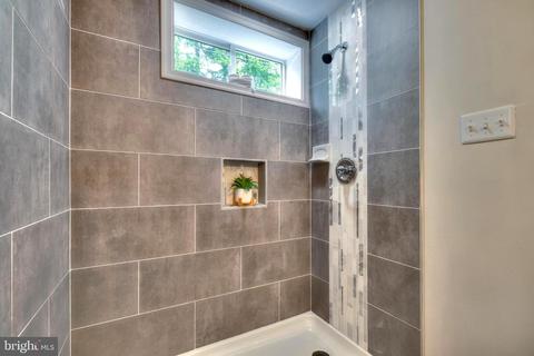 8710 Reading Rd, Silver Spring, MD 20901 photo 32