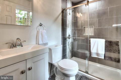 8710 Reading Rd, Silver Spring, MD 20901 photo 22