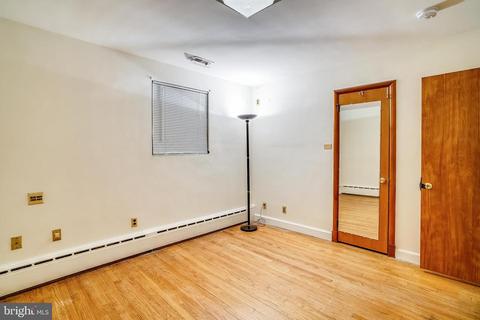 203 E Schuyler Rd, Silver Spring, MD 20901 photo 17
