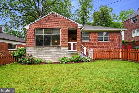 203 E Schuyler Rd, Silver Spring, MD 20901 photo 4