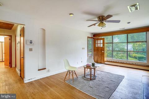 203 E Schuyler Rd, Silver Spring, MD 20901 photo 7