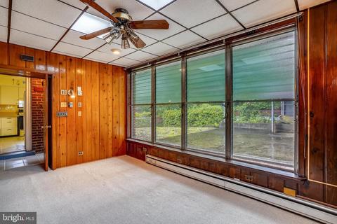 203 E Schuyler Rd, Silver Spring, MD 20901 photo 14