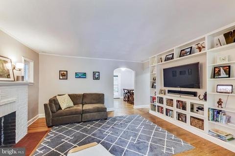 9 Lauer Ter, Silver Spring, MD 20901 photo 5