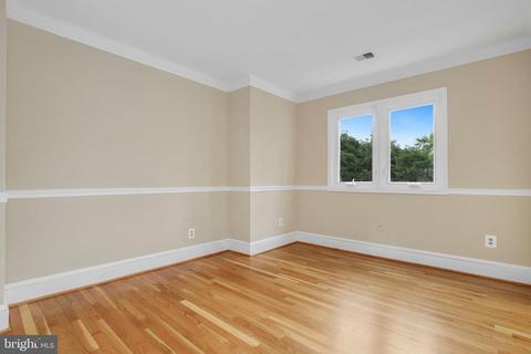 1605 Cedar View Ct, Silver Spring, MD 20910 photo 35