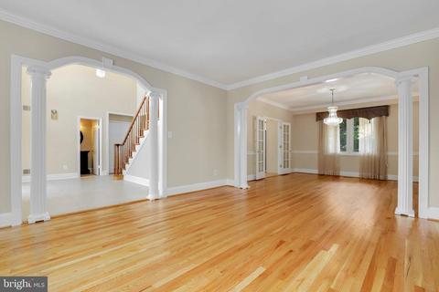1605 Cedar View Ct, Silver Spring, MD 20910 photo 8