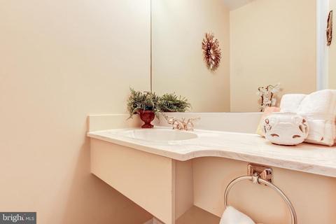 12904 Allerton Ln, Silver Spring, MD 20904 photo 17