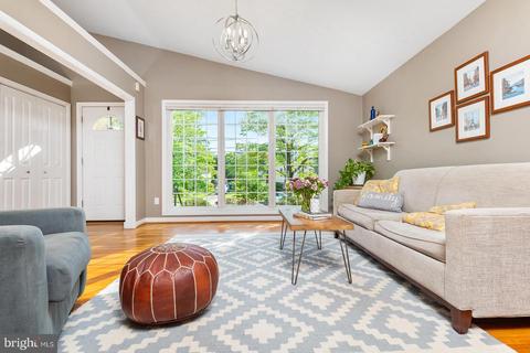 13213 Holdridge Rd, Silver Spring, MD 20906 photo 5