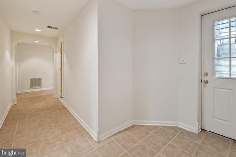 15929 Attleboro Rd, Silver Spring, MD 20905 photo 31