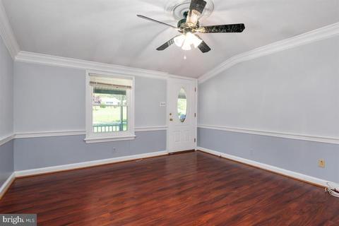 15929 Attleboro Rd, Silver Spring, MD 20905 photo 6