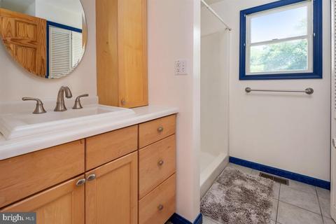 15929 Attleboro Rd, Silver Spring, MD 20905 photo 21