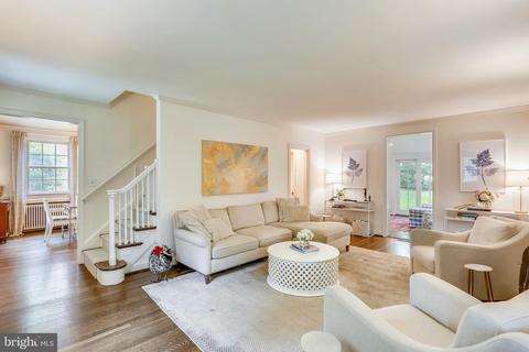 1536 Red Oak Dr, Silver Spring, MD 20910 photo 8