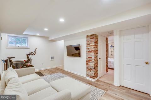 1536 Red Oak Dr, Silver Spring, MD 20910 photo 18