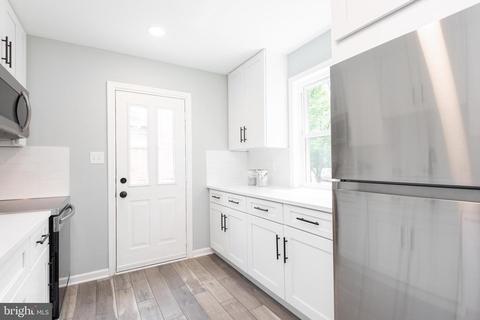 3917 Lantern Dr, Silver Spring, MD 20902 photo 13