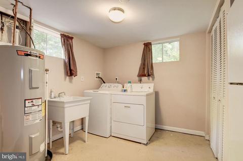 623 Eldrid Dr, Silver Spring, MD 20904 photo 32