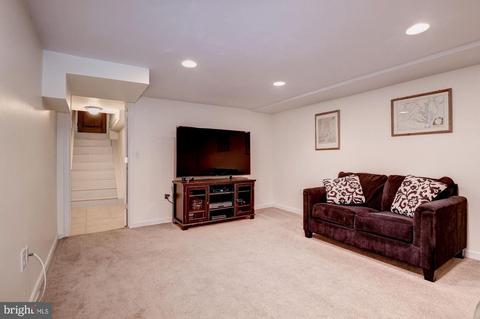623 Eldrid Dr, Silver Spring, MD 20904 photo 9