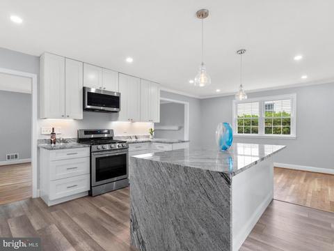 15121 Middlegate Rd, Silver Spring, MD 20905 photo 5