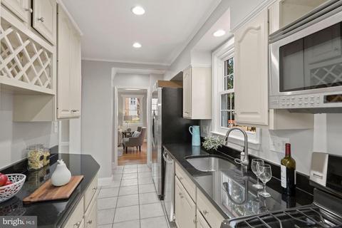 2411 Churchill Rd, Silver Spring, MD 20902 photo 7