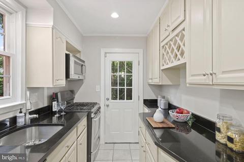 2411 Churchill Rd, Silver Spring, MD 20902 photo 6