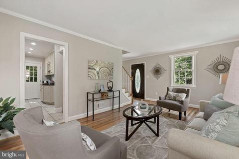 2411 Churchill Rd, Silver Spring, MD 20902 photo 4