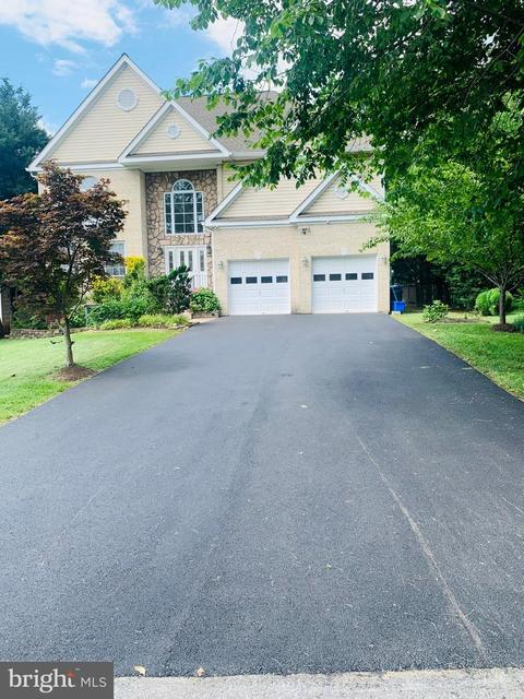 10400 Naglee Rd, Silver Spring, MD 20903 photo 4