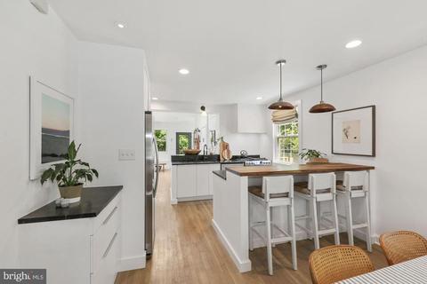 11705 Grandview Ave, Silver Spring, MD 20902 photo 3