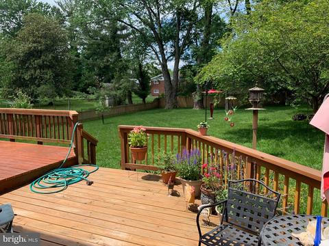 11802 Renick Ln, Silver Spring, MD 20904 photo 2