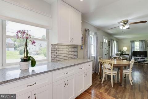 3927 Lantern Dr, Silver Spring, MD 20902 photo 16
