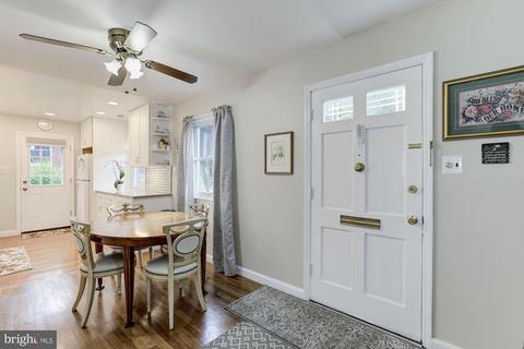 3927 Lantern Dr, Silver Spring, MD 20902 photo 7