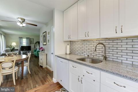 3927 Lantern Dr, Silver Spring, MD 20902 photo 15
