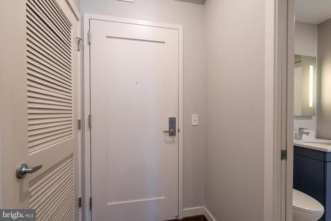 1320 Fenwick Ln #506, Silver Spring, MD 20910 photo 18