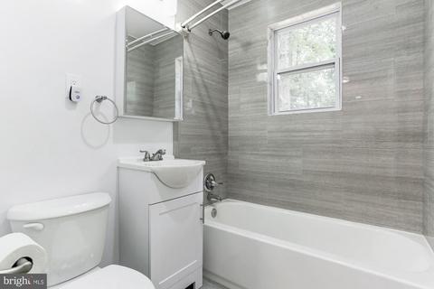 705 Guilford St, Silver Spring, MD 20901 photo 10