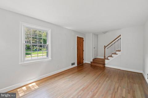 10521 Bucknell Dr, Silver Spring, MD 20902 photo 10
