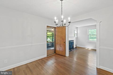 10521 Bucknell Dr, Silver Spring, MD 20902 photo 11
