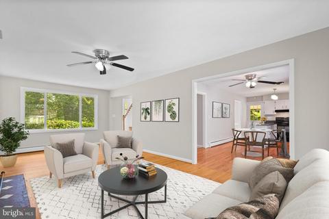 17214 Emerson Dr, Silver Spring, MD 20905 photo 5