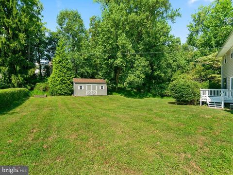 17214 Emerson Dr, Silver Spring, MD 20905 photo 19