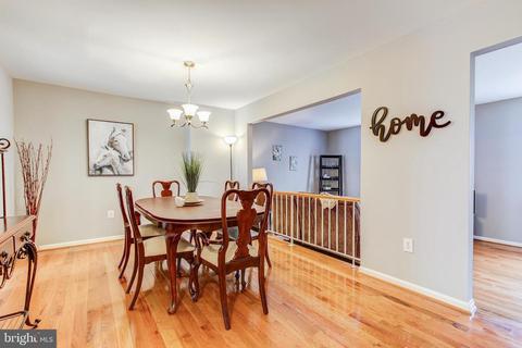 2005 Featherwood St, Silver Spring, MD 20904 photo 13