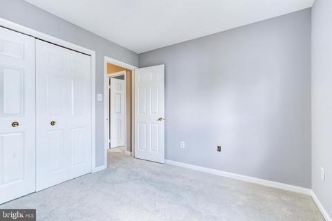 2005 Featherwood St, Silver Spring, MD 20904 photo 26