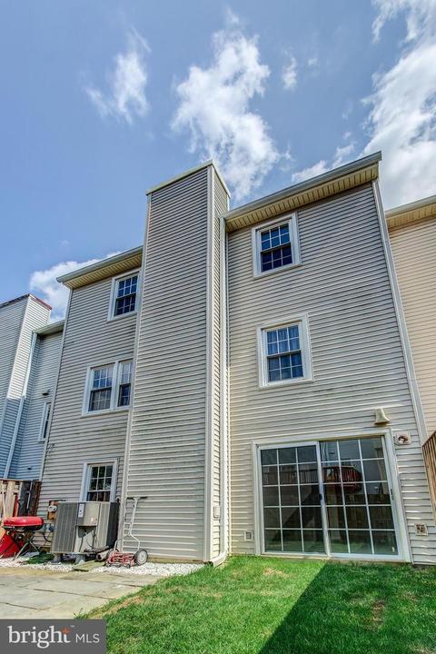 2005 Featherwood St, Silver Spring, MD 20904 photo 33