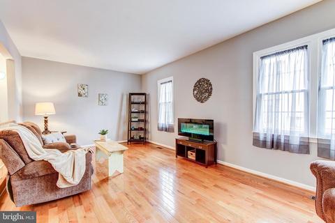 2005 Featherwood St, Silver Spring, MD 20904 photo 15