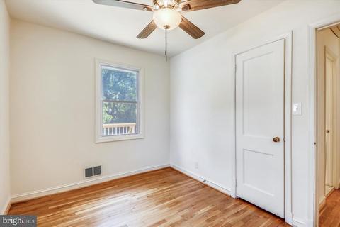 10605 Lester St, Silver Spring, MD 20902 photo 12
