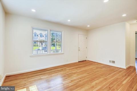 10605 Lester St, Silver Spring, MD 20902 photo 7