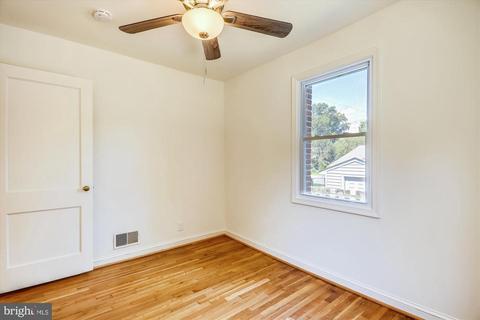 10605 Lester St, Silver Spring, MD 20902 photo 11