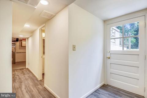 10605 Lester St, Silver Spring, MD 20902 photo 21