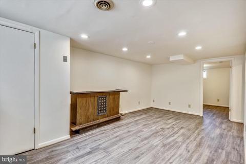 10605 Lester St, Silver Spring, MD 20902 photo 24