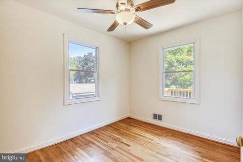 10605 Lester St, Silver Spring, MD 20902 photo 10
