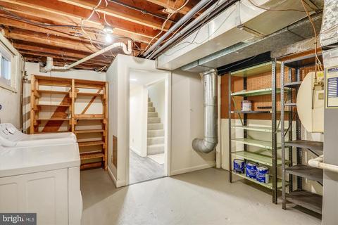 10605 Lester St, Silver Spring, MD 20902 photo 28