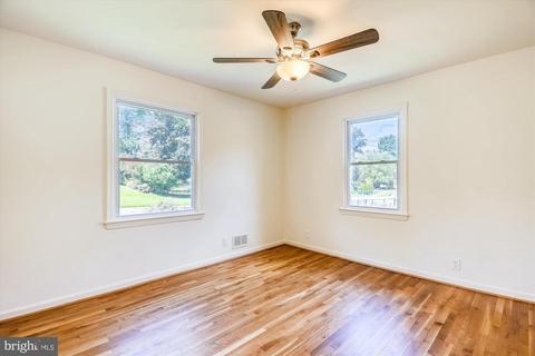 10605 Lester St, Silver Spring, MD 20902 photo 13