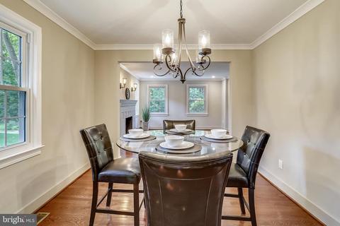 12805 Lacy Dr, Silver Spring, MD 20904 photo 8