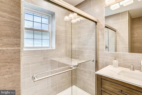 12805 Lacy Dr, Silver Spring, MD 20904 photo 15