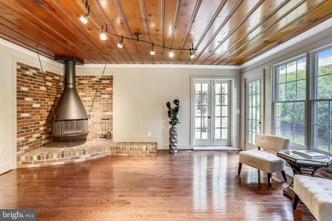 12805 Lacy Dr, Silver Spring, MD 20904 photo 6
